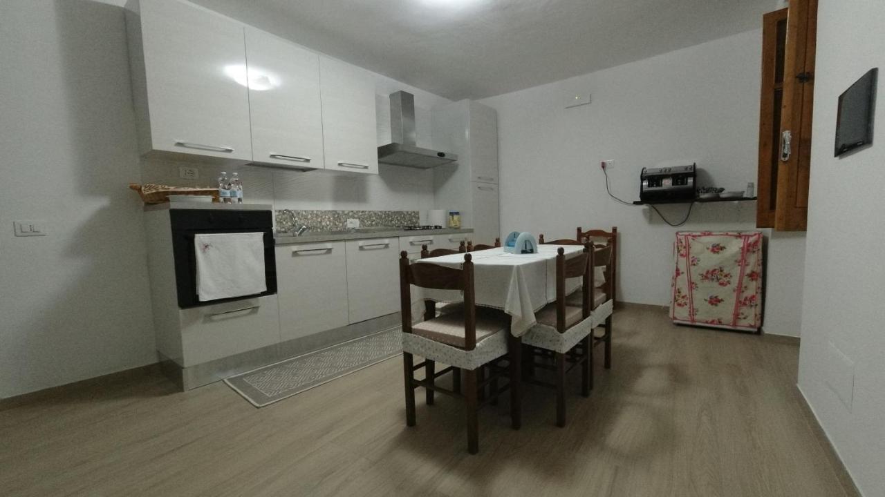 Casa Vacanze B&B Ondes カメロータ エクステリア 写真