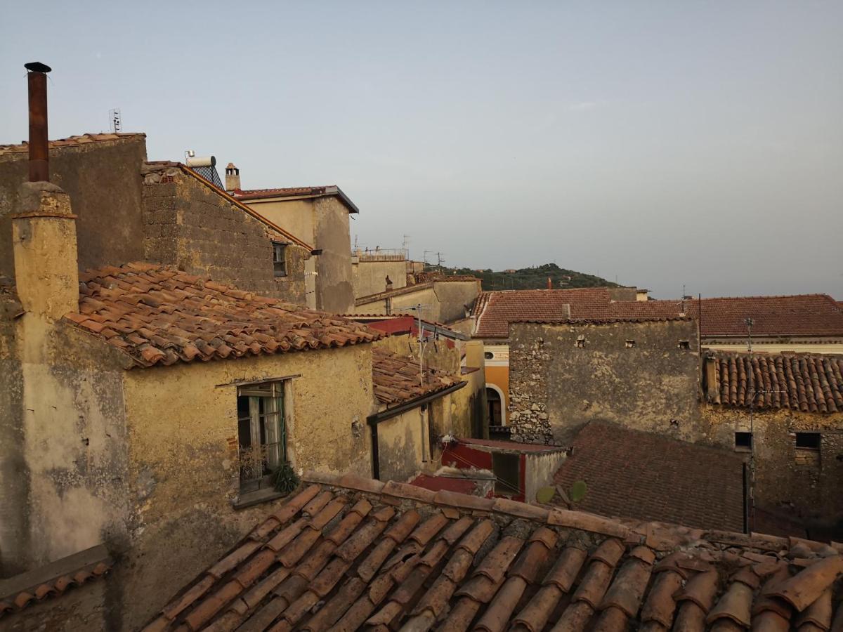 Casa Vacanze B&B Ondes カメロータ エクステリア 写真