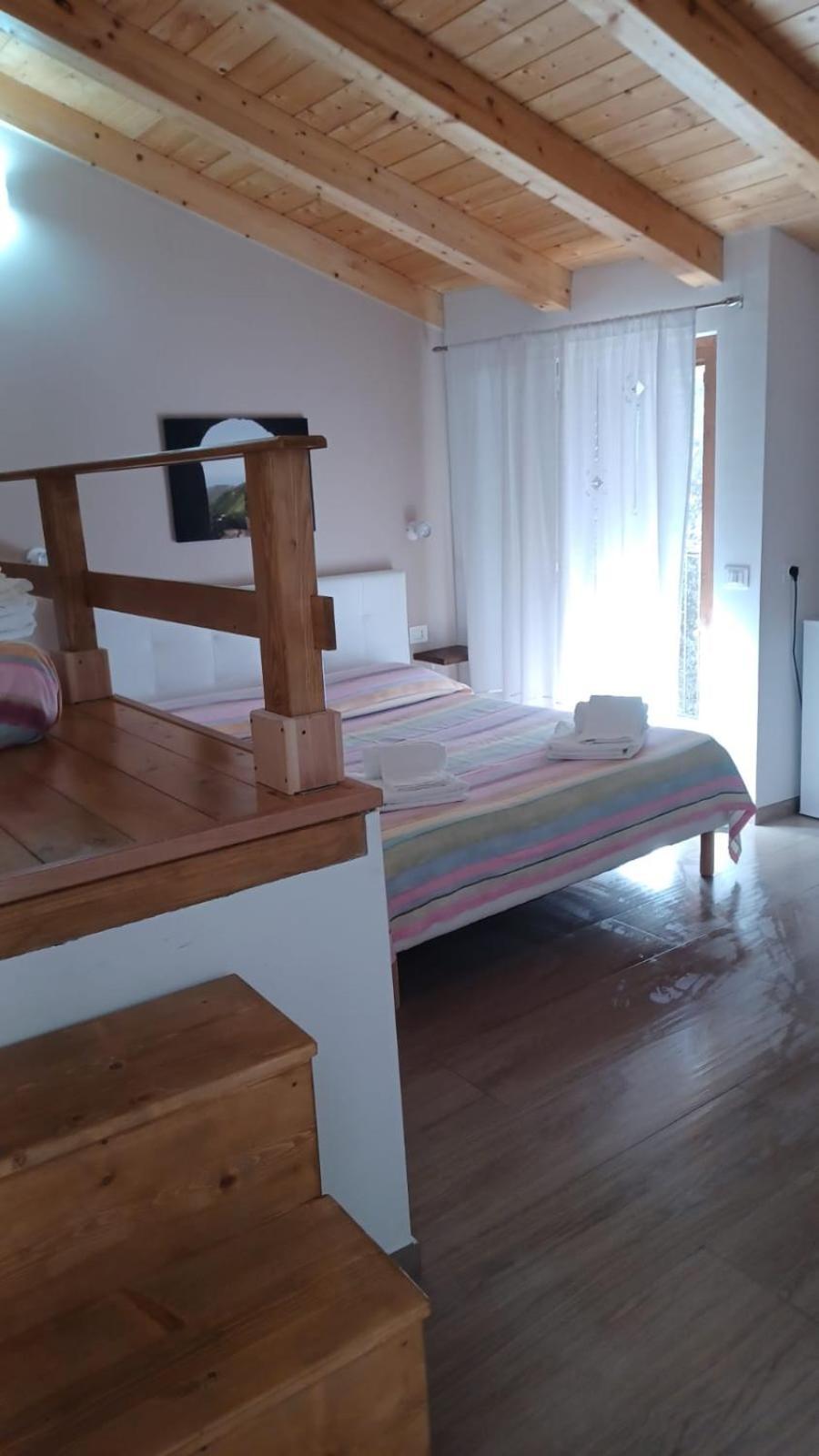 Casa Vacanze B&B Ondes カメロータ エクステリア 写真